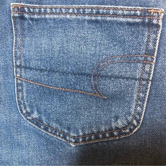 American eagle outfitters mom shorts cuffed jean denim - Picture 4 of 9